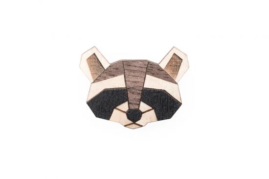 Drewniana broszka Raccoon Brooch