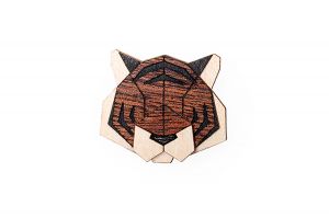 Drewniana broszka Tiger Brooch