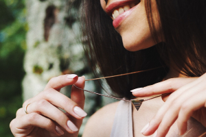 Rose Necklace Triangle