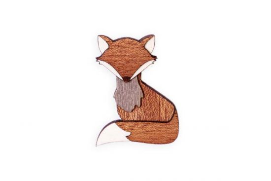 Drewniana broszka Bystrouška Brooch