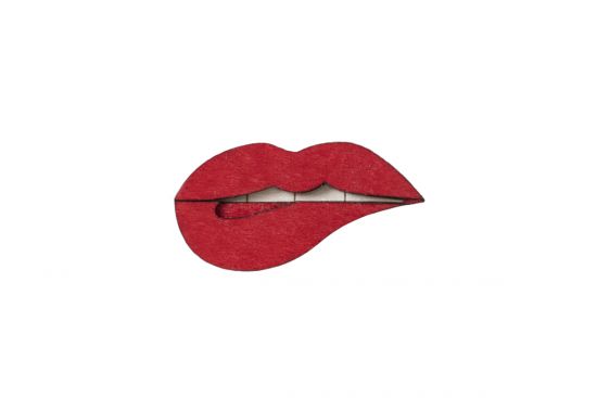 Drewniana broszka Lips Brooch