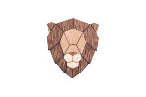 Drewniana broszka Lion Brooch