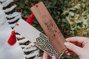 Drewniana zakładka do książki Fox Bookmark