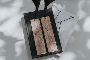 Drewniana zakładka do książki Wolf Bookmark