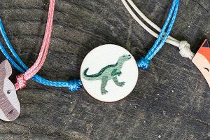 Bransoletka sznurkowa Cute T-Rex