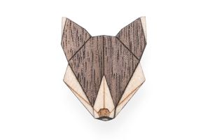 Drewniana broszka Wolf Brooch