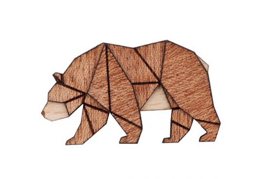 Drewniana broszka Walking Bear Brooch
