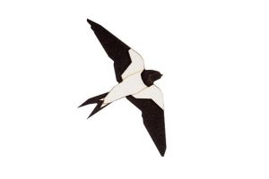 Drewniana broszka Swallow Brooch