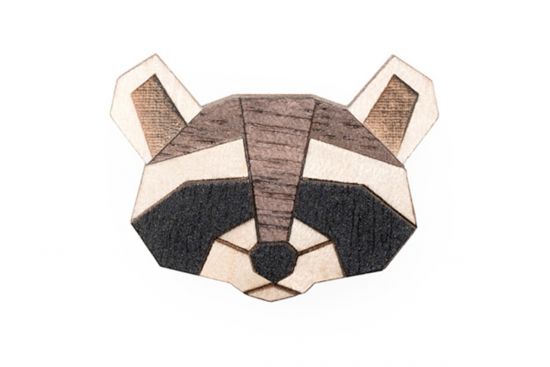 Drewniana broszka Raccoon Brooch