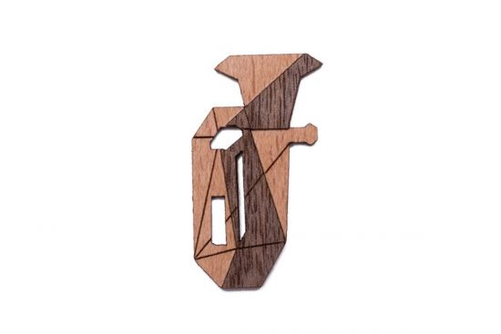 Drewniana broszka Tuba Brooch