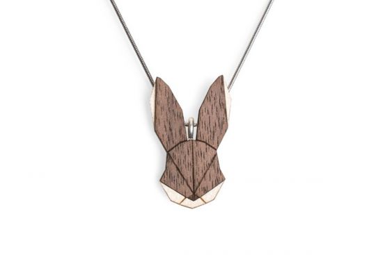 Drewniany wisiorek Hare Pendant